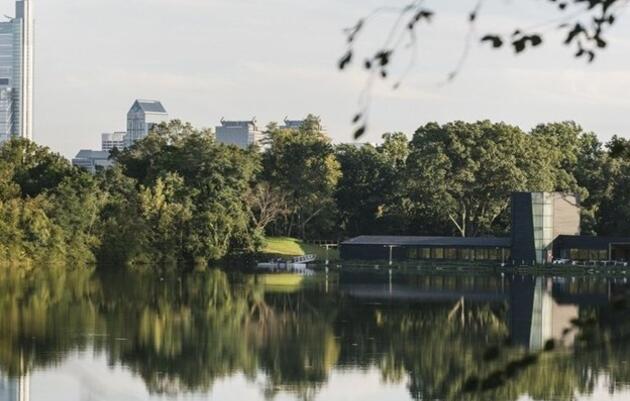 What's in the Strawberry Mansion Reservoir? at the Discovery Center in Philadelphia